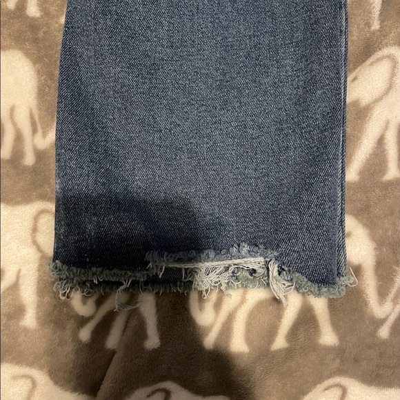 Distressed Skinnygirl Jeans Size 29 - Picture 7 of 8